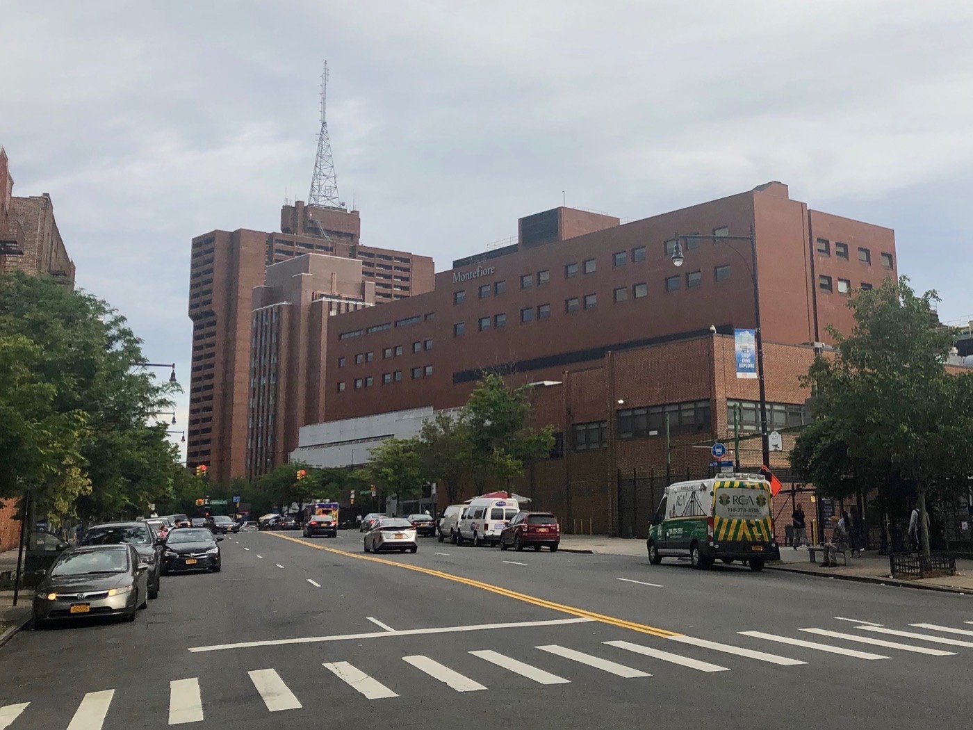 Montefiore Medical Center exterior in Norwood, the Bronx